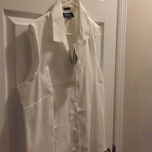 JONES NEW YORK Sleeveless Blouse NWT